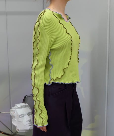Frill Line Tops