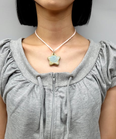 Labyrins x Sugascoop Ceramicnecklac 7