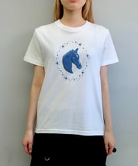 Labyrins Dont Cry Horse Tshirt White | Shury