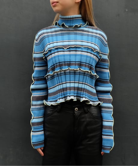 Frill Line Tops 12