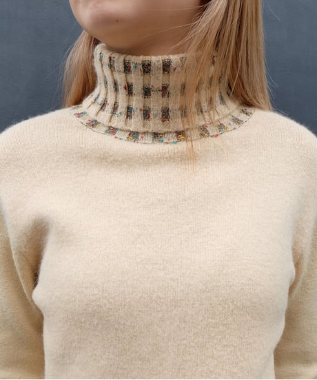 Vintage   Design Tops