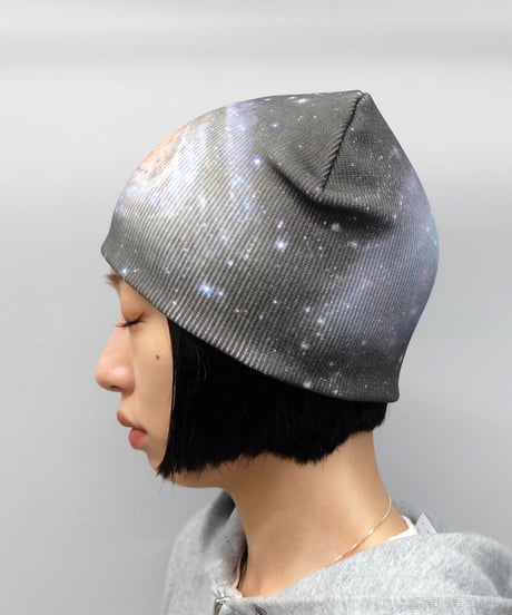 Labyrins Picture Beanie  10
