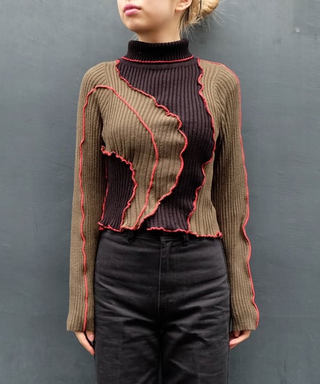 Frill Line Tops 15