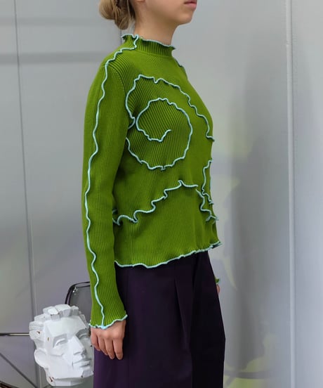 Frill Line Tops