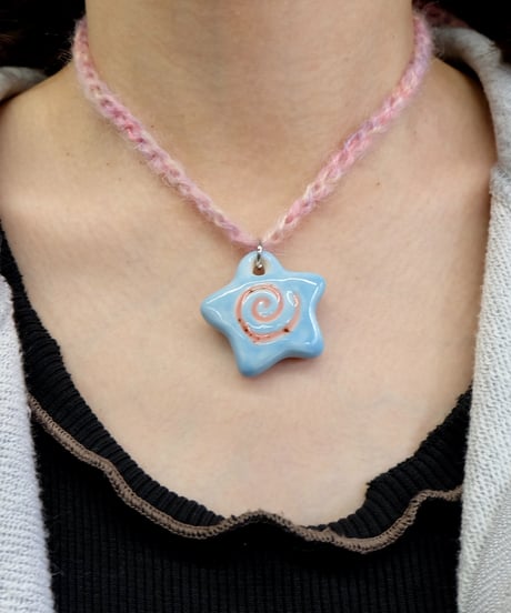 Labyrins x Sugascoop Ceramic necklace 3