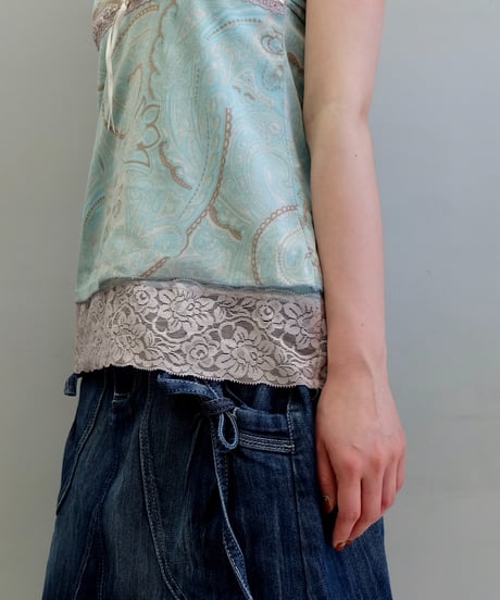 Vintage   Design Tops