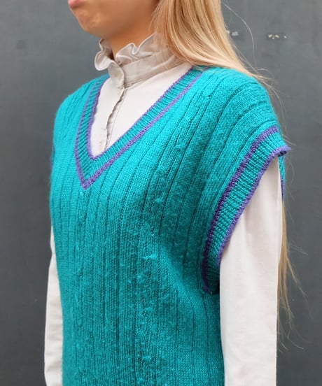 Vintage   Knit Vest