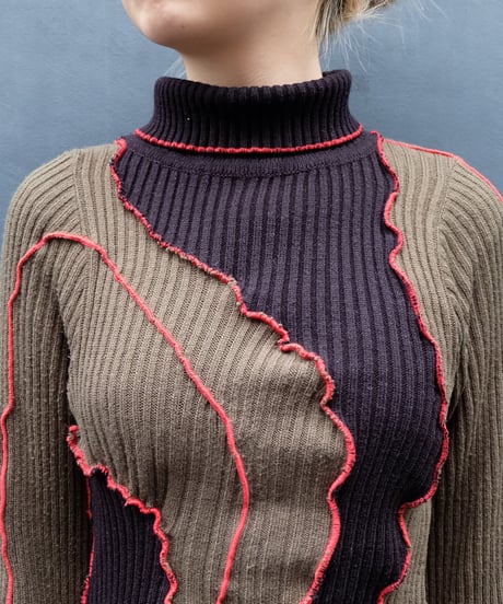 Frill Line Tops 15