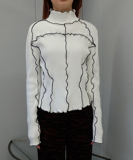 Frill Line Tops 12