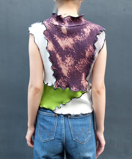 Frill Line Tops