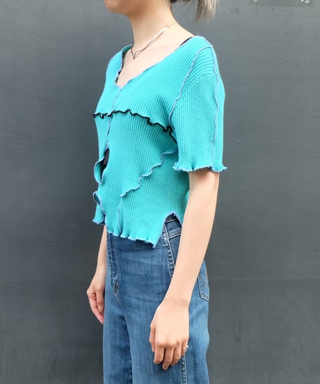 Frill Line Tops