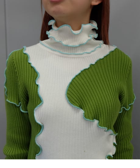 Frill Line Tops 9