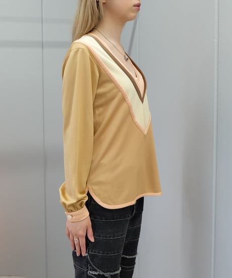 Vintage   Design Tops