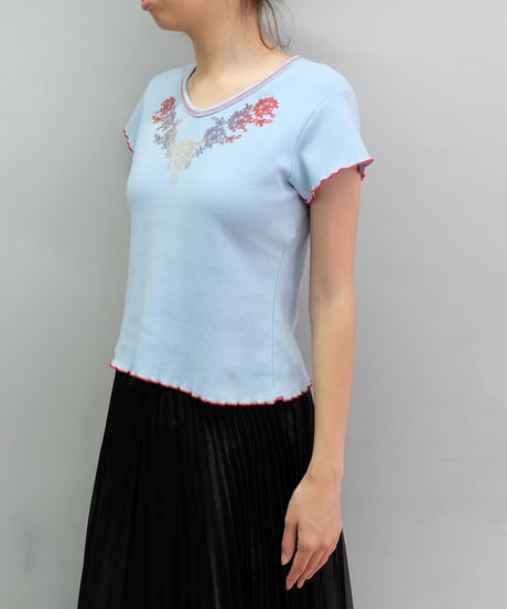 Vintage   Design Tops