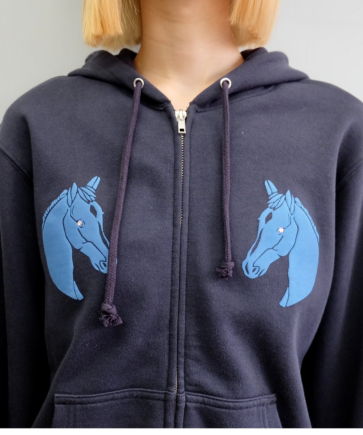 Labyrins Dont Cry Horse Zip Hoodie Navy | Shury