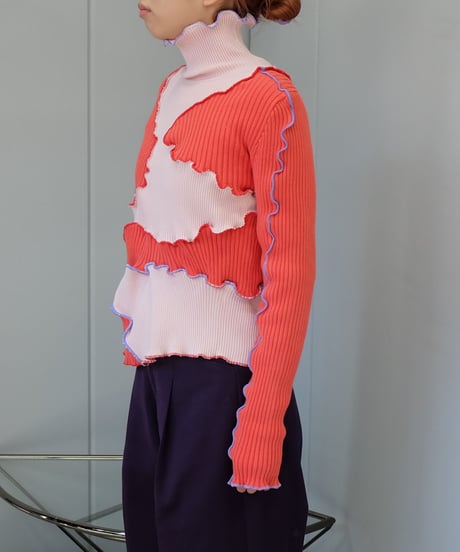Frill Line Tops