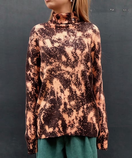 Bleach Turtle Knit 14