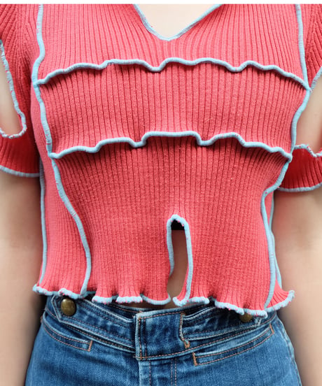 Frill Line Tops