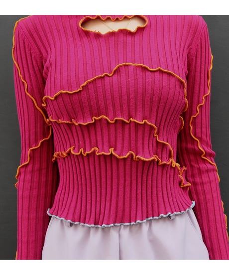 Frill Line Tops