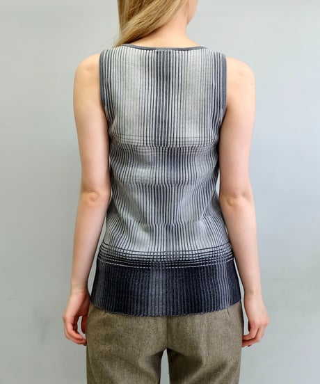Vintage   Design Tops