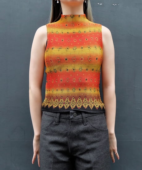 Vintage   Design Tops