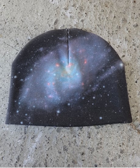 Labyrins Picture Beanie  10