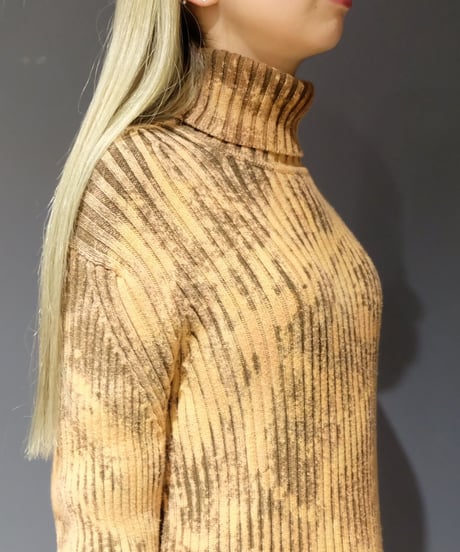 Vintage   Bleach Turtle Knit