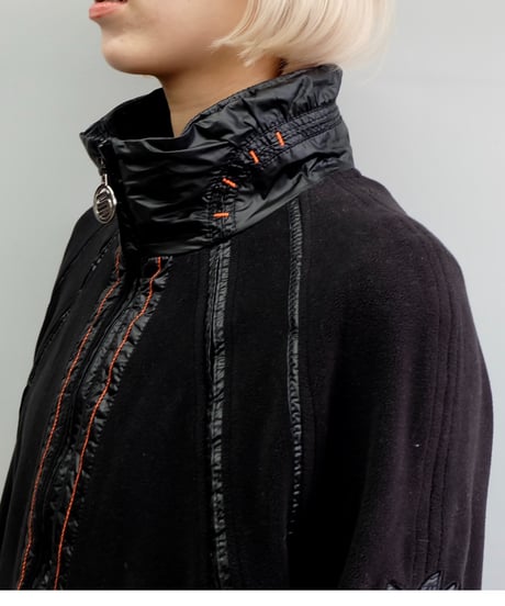 Vintage    Design Tops