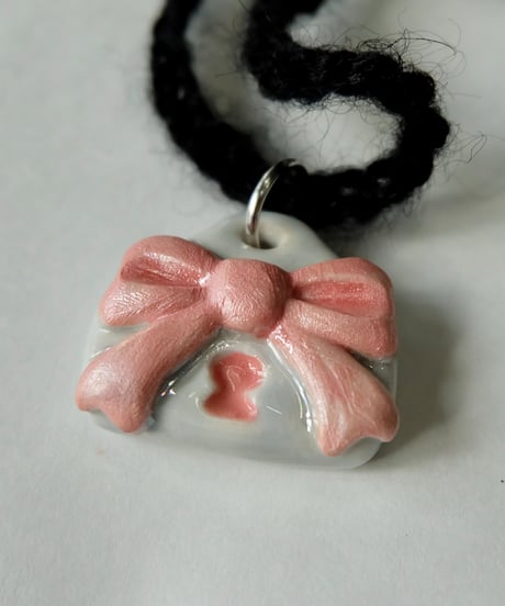 Labyrins x Sugascoop Ceramic necklace 15