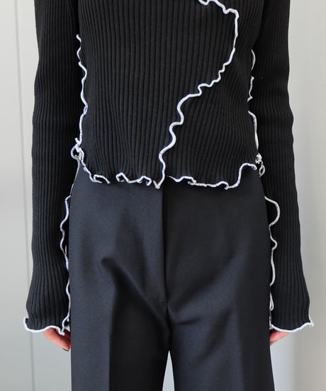 Frill Line Tops