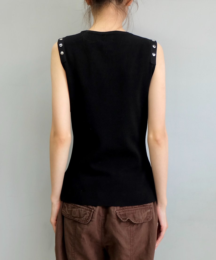 6a32591143b44a93ca28aed4