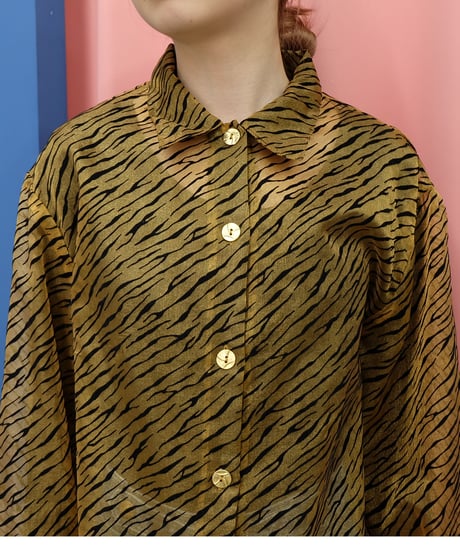 Vintage   Design Shirt