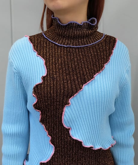 Frill Line Tops  8