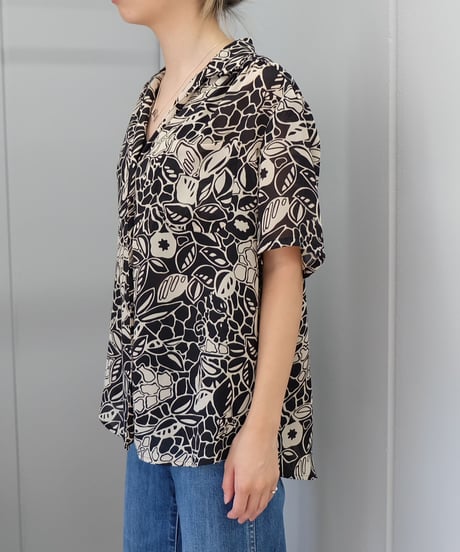 Vintage   Design Shirt
