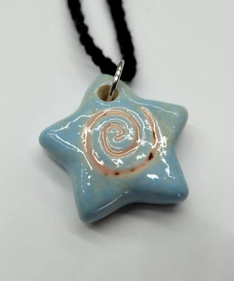 Labyrins x Sugascoop Ceramicnecklac 12