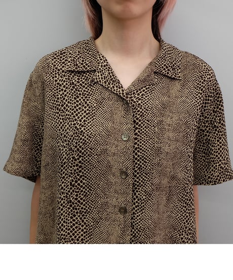 Vintage   Design Shirt
