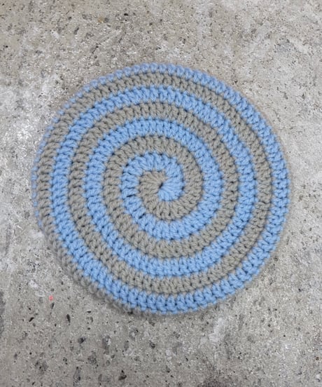 Labyrins   Spiral Knit Tam