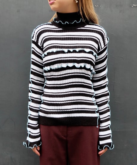 Frill Line Tops 4