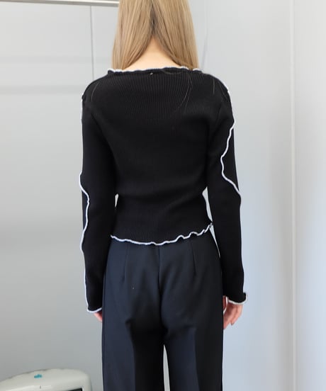 Frill Line Tops