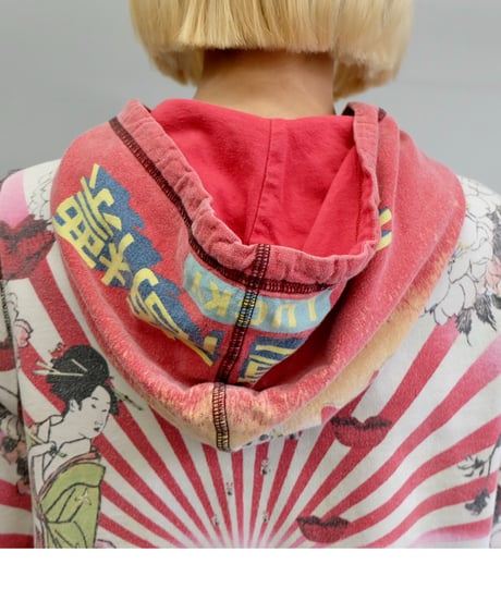 Vintage   Design Tops