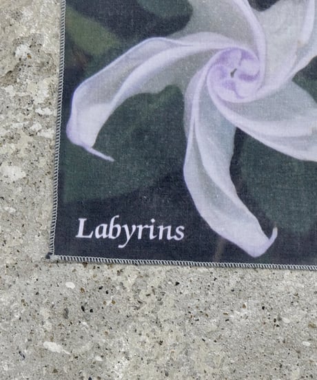 Labyrins Picture Bandana 2