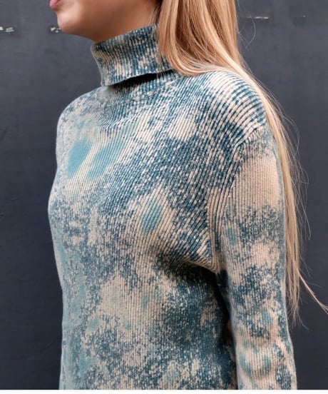 Bleach Turtle Knit 15