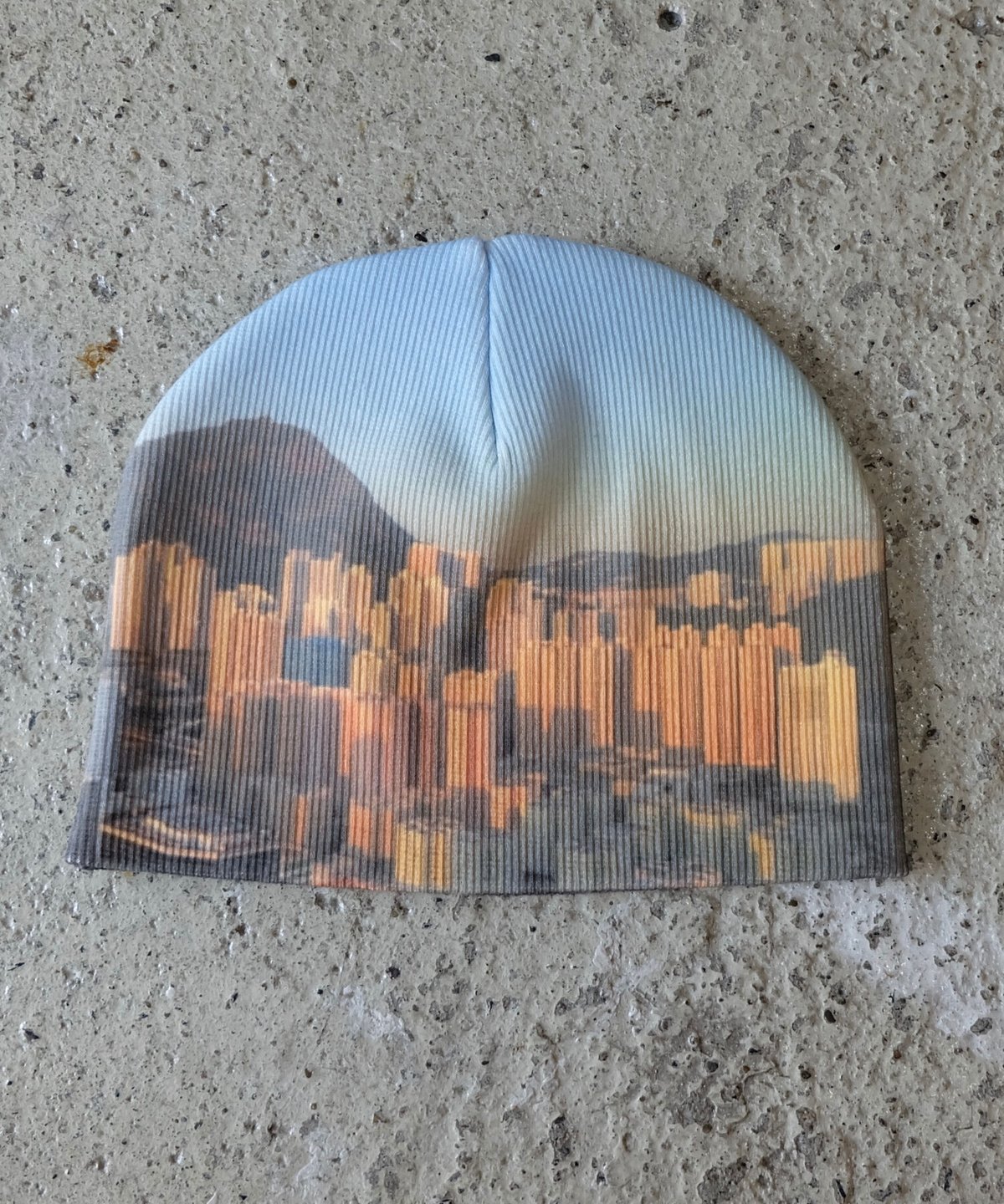 Labyrins Picture Beanie 9 | Shury