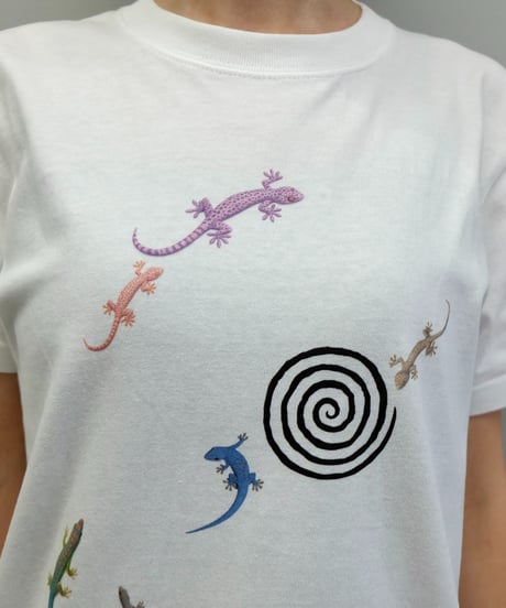 Labyrins   Groovy Gecko Tshirt