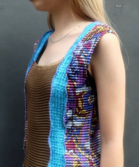 Frill Docking Tops