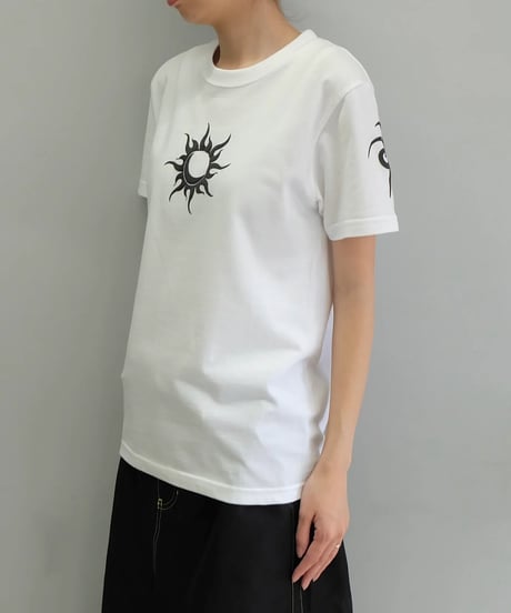 Labyrins Tribal Tattoo Tshirt White/Black