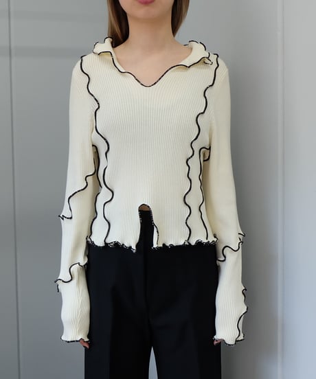 Frill Line Tops