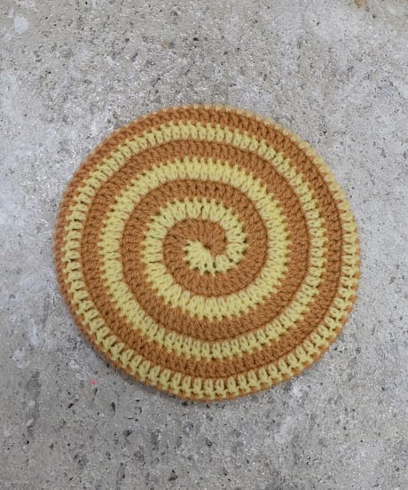 Labyrins   Spiral Knit Tam