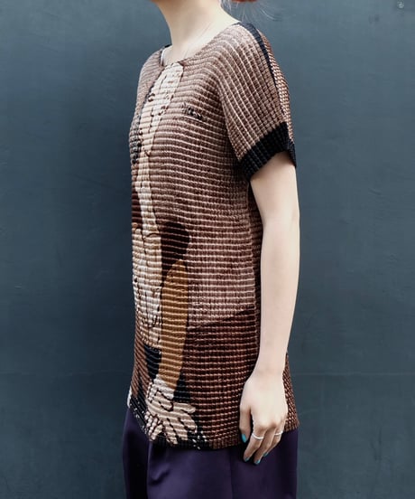 Vintage   Design Tops