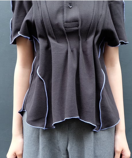 Frill line tuck Poloshirt